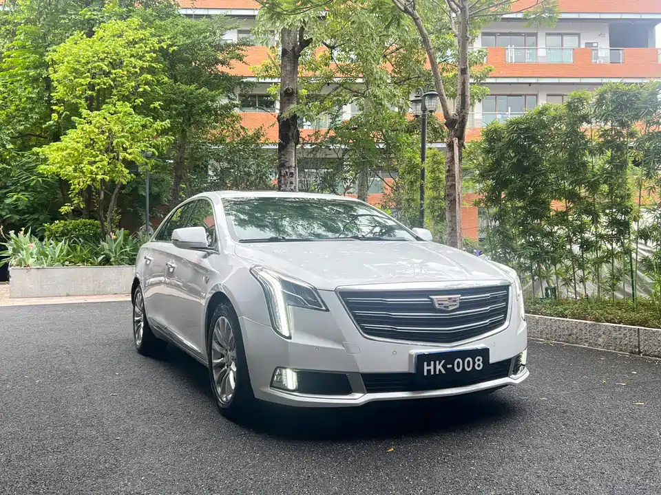 Cadillac XTS