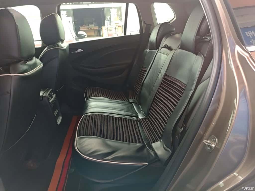 Buick Envision Plus, 2018 17