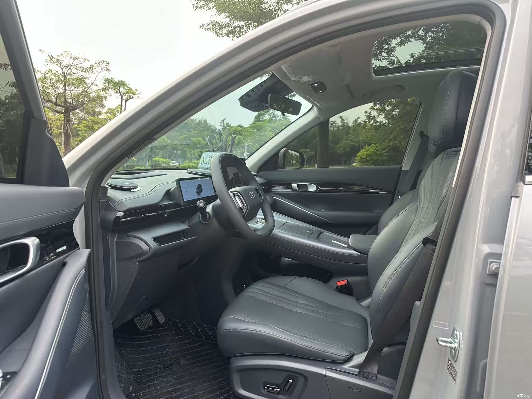 Geely Galaxy E5, 2026 9