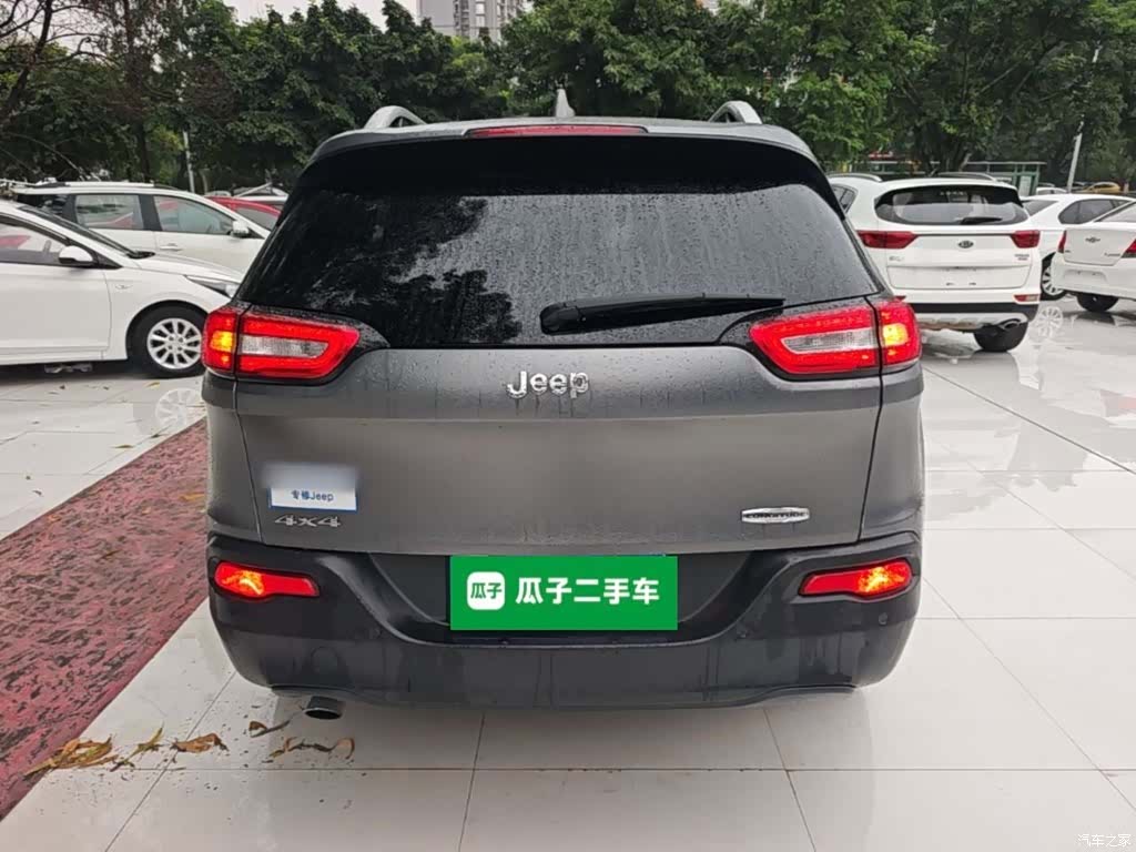 Jeep Cherokee, 2015 6