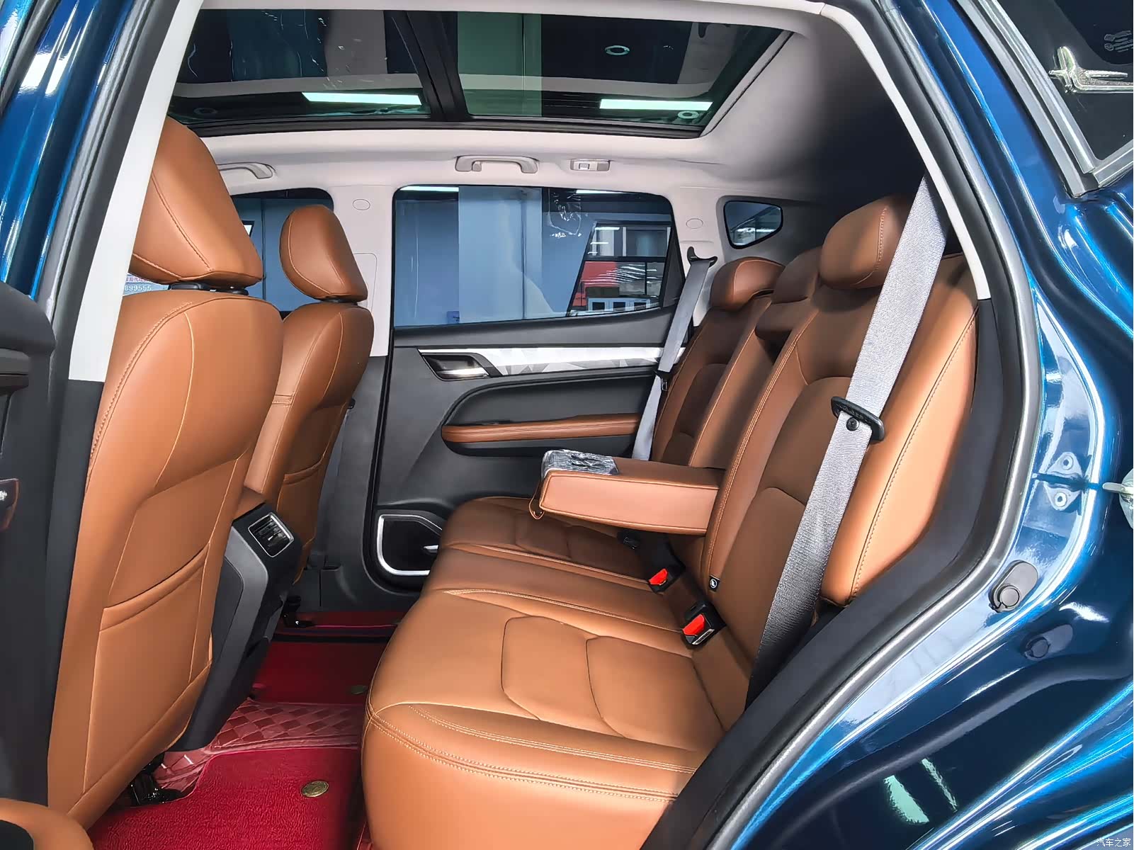 Geely X6, 2022 9