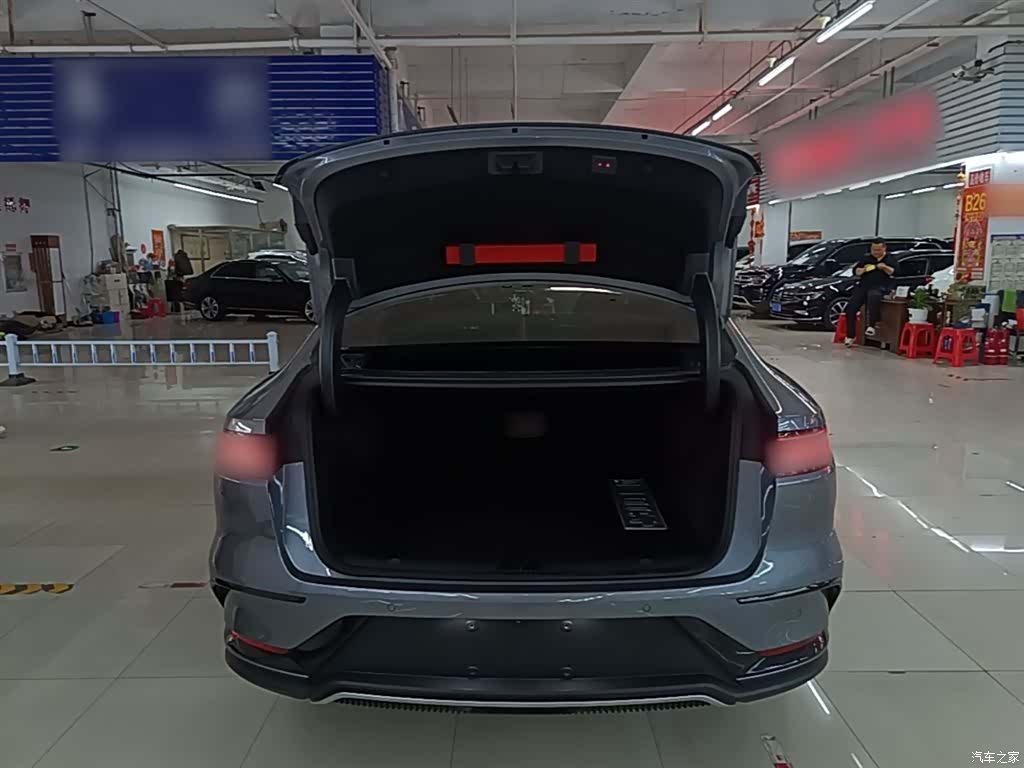 BYD Han, 2025 19