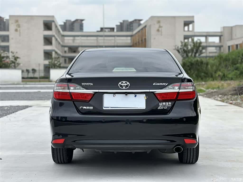 Toyota Camry, 2015 4