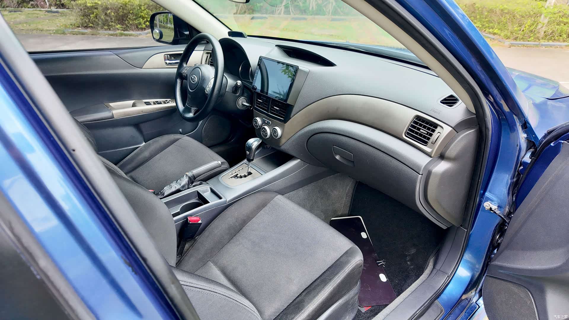 Subaru 2.0R, 2009 33