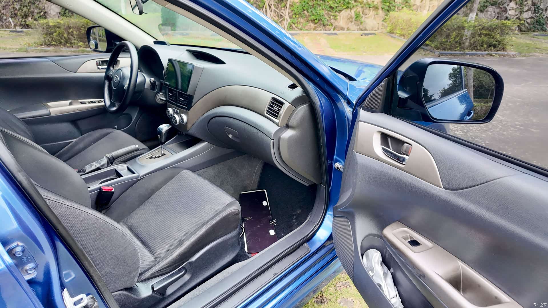 Subaru 2.0R, 2009 37