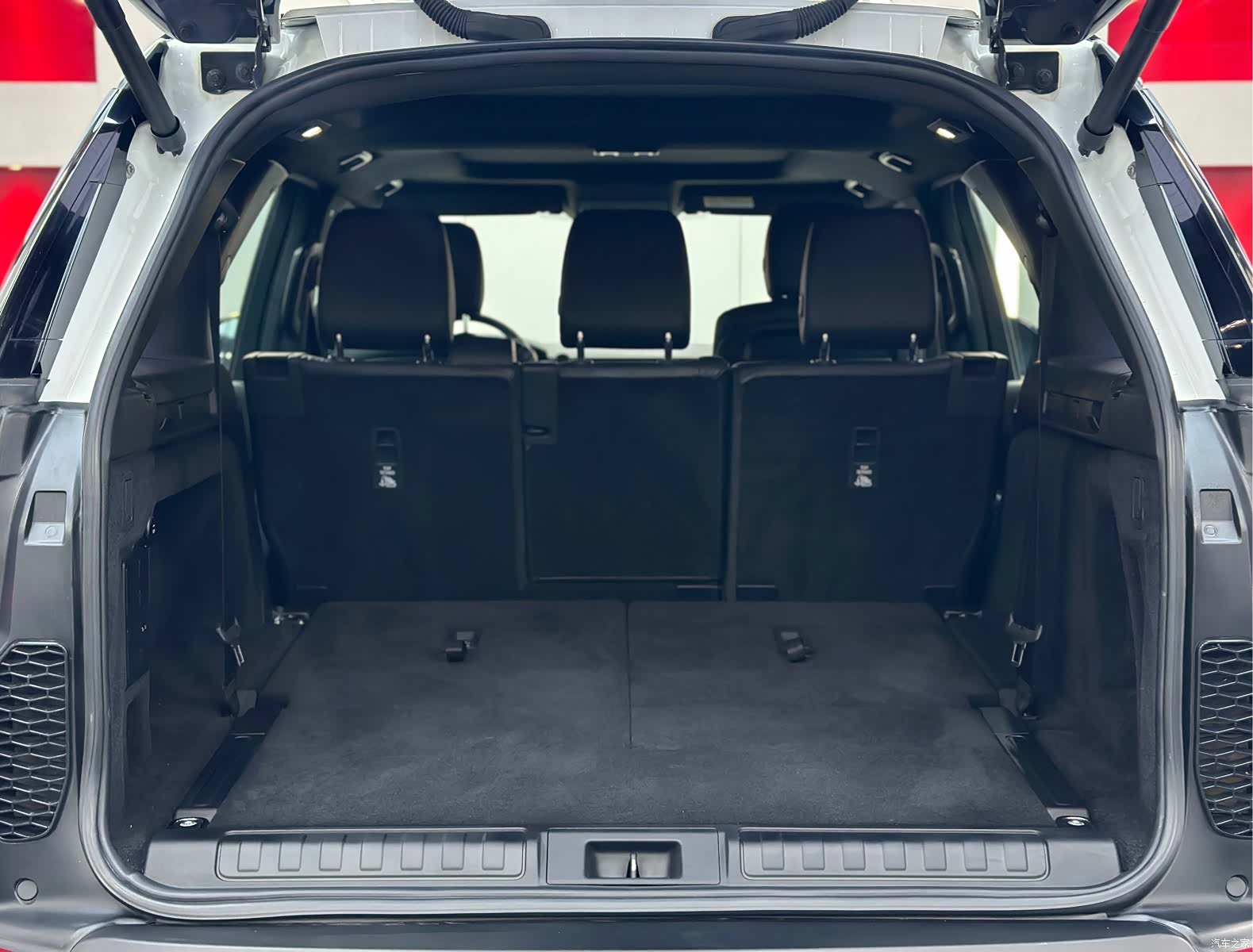 Land Rover Discovery, 2018 18