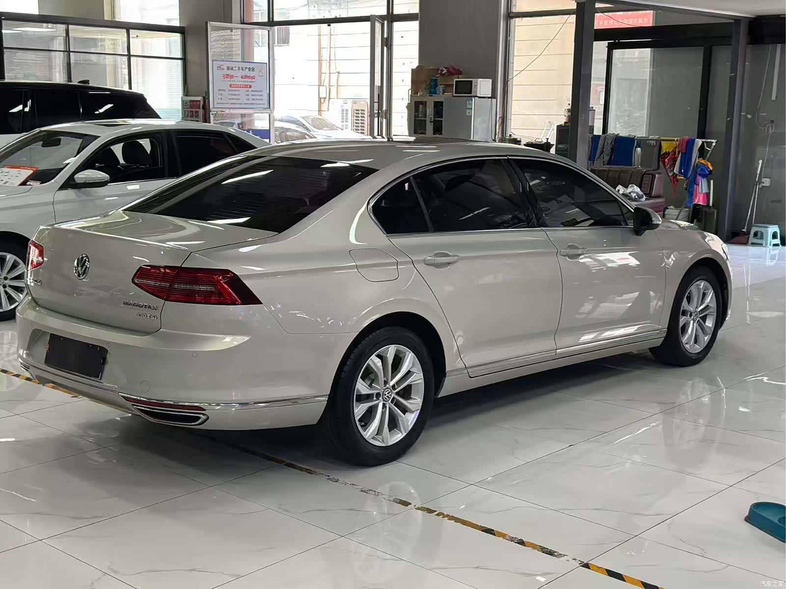 Volkswagen Magotan, 2017 4