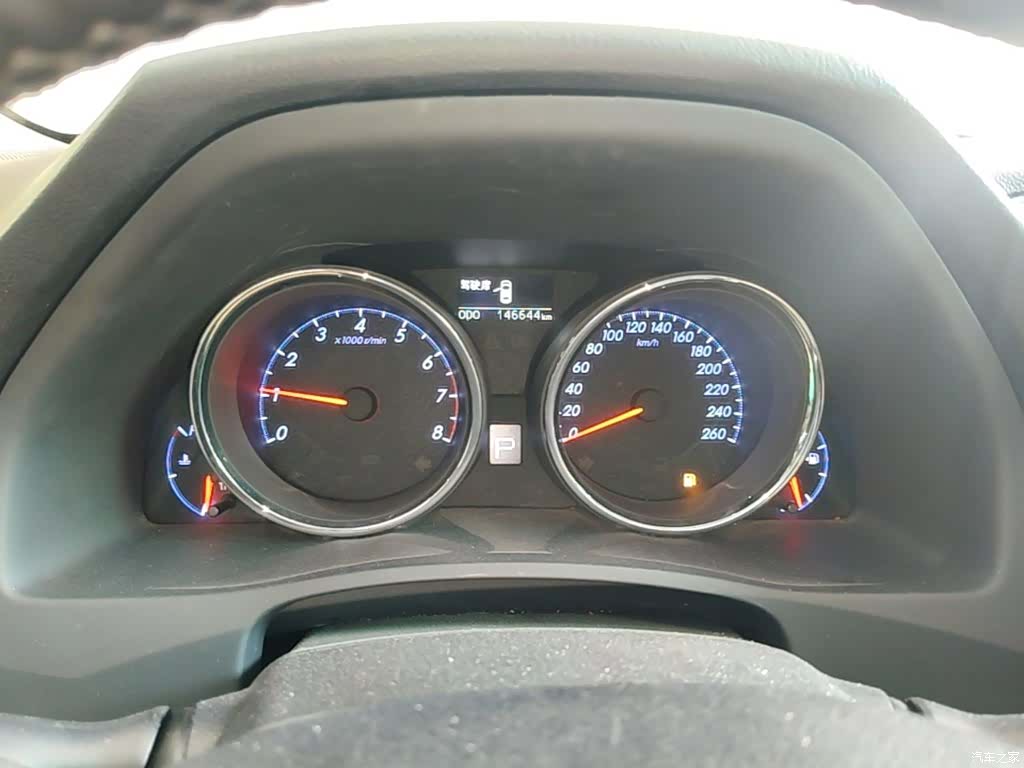 Toyota 2.5V, 2016 12