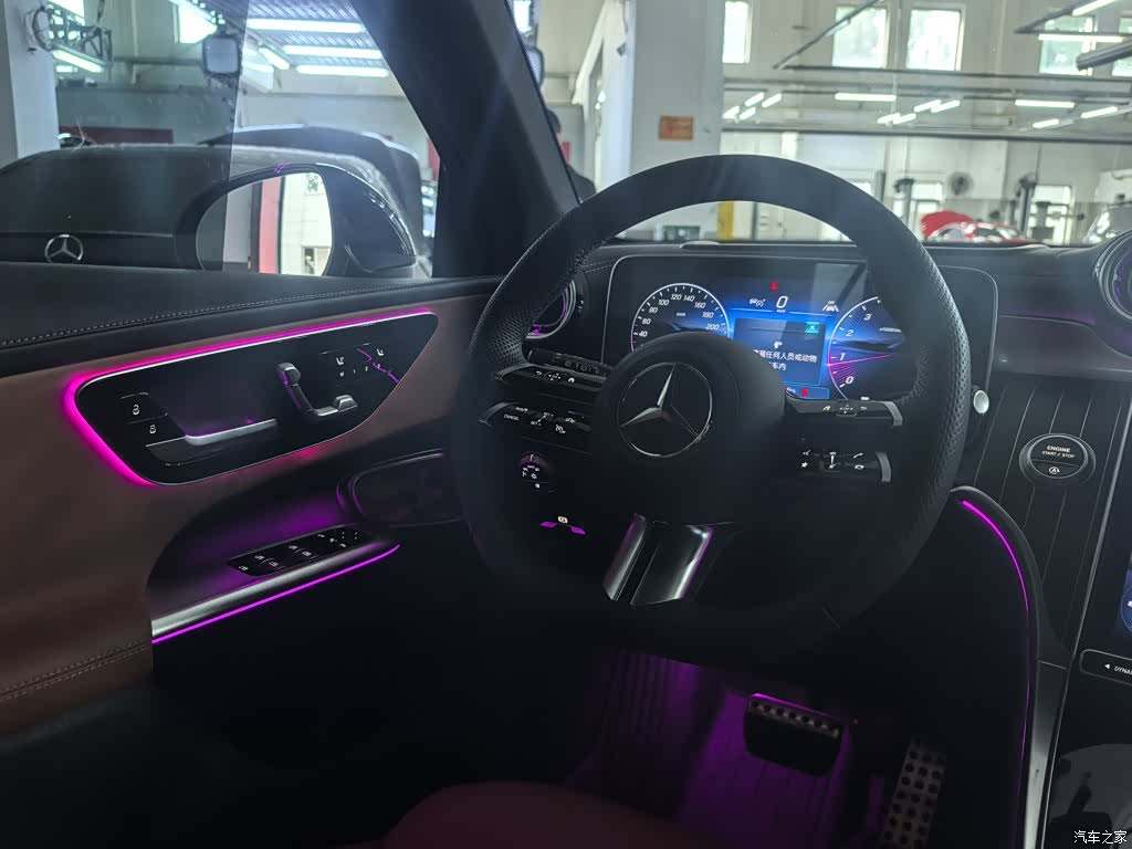 Mercedes-Benz GLC, 2025 19