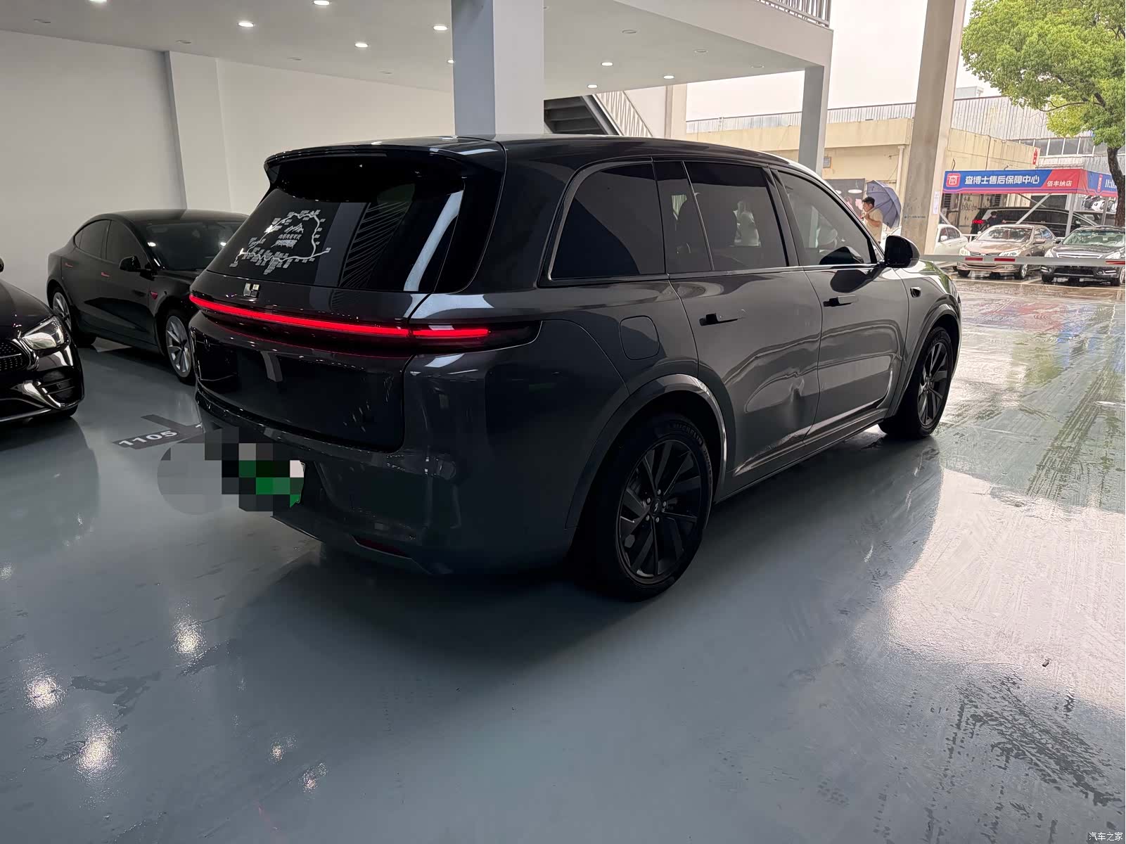 Li Auto L8, 2023 13