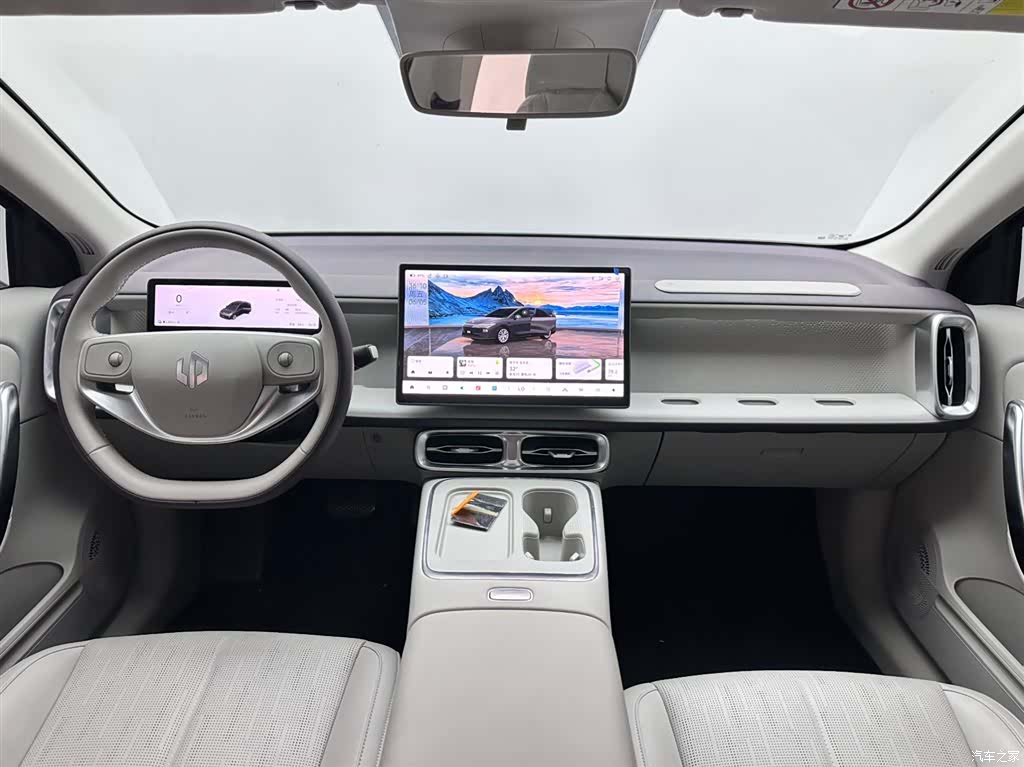 Leapmotor B01, 2025 10