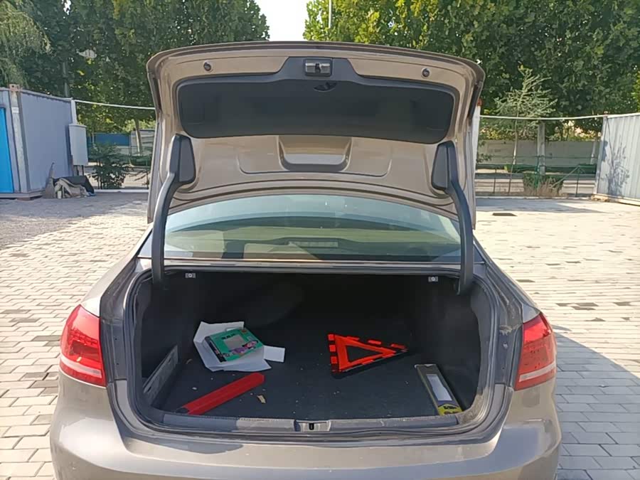Volkswagen Passat 2015, фото 18