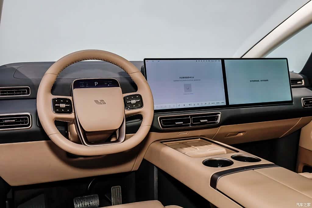 Li Auto MEGA, 2025 22