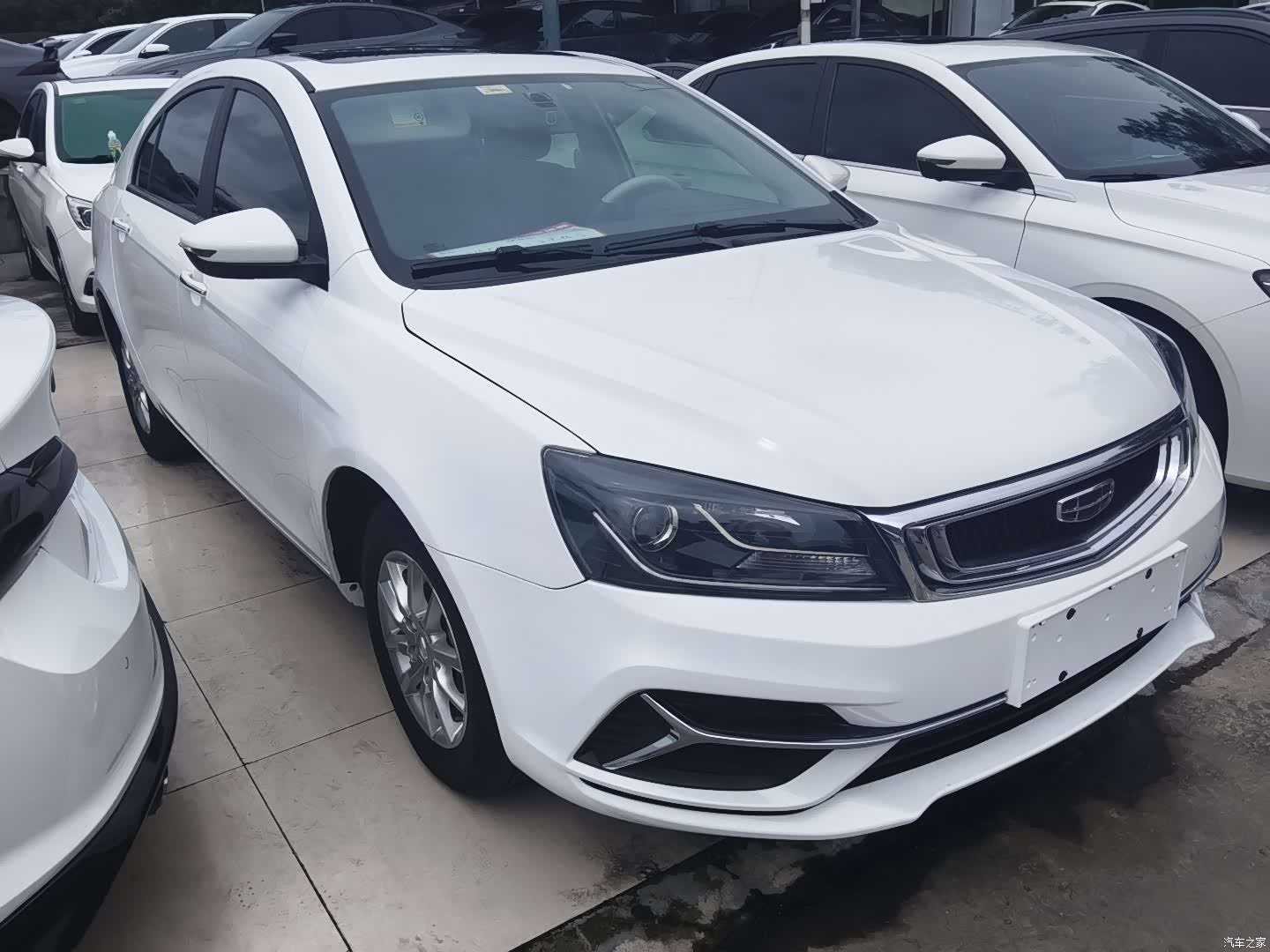 Geely Emgrand, 2020 3
