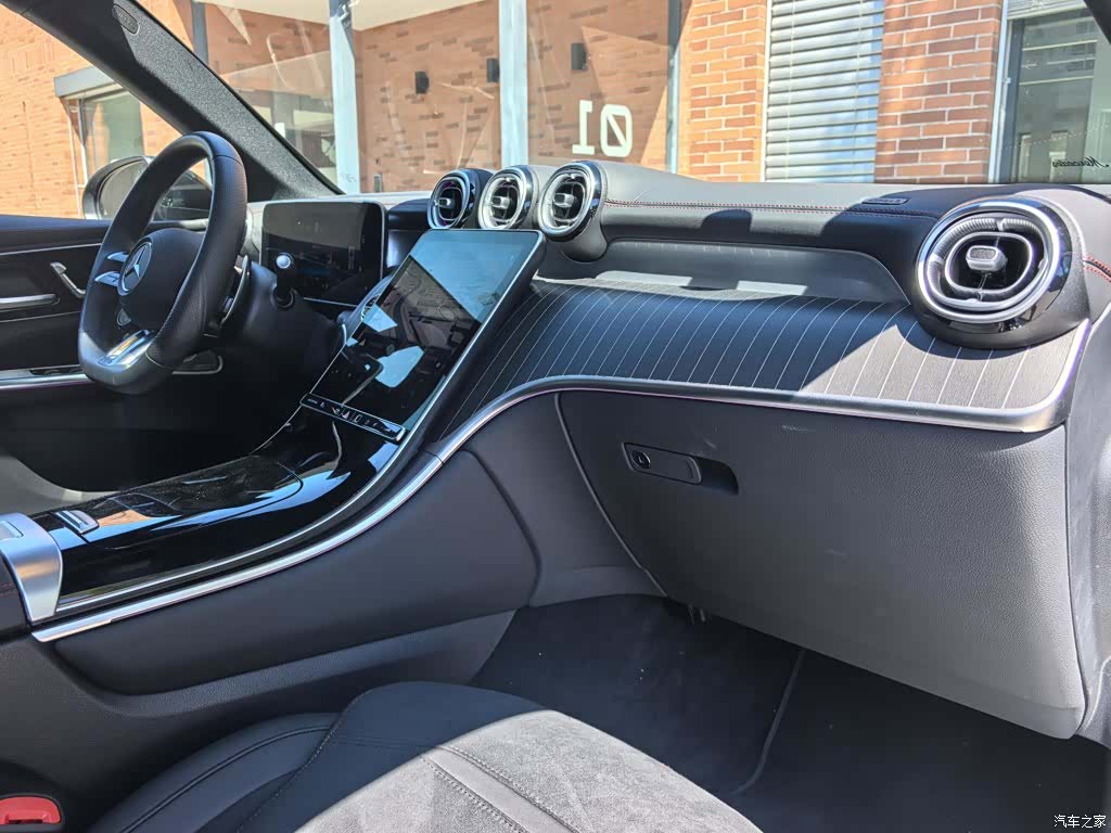Mercedes-Benz GLC, 2025 17
