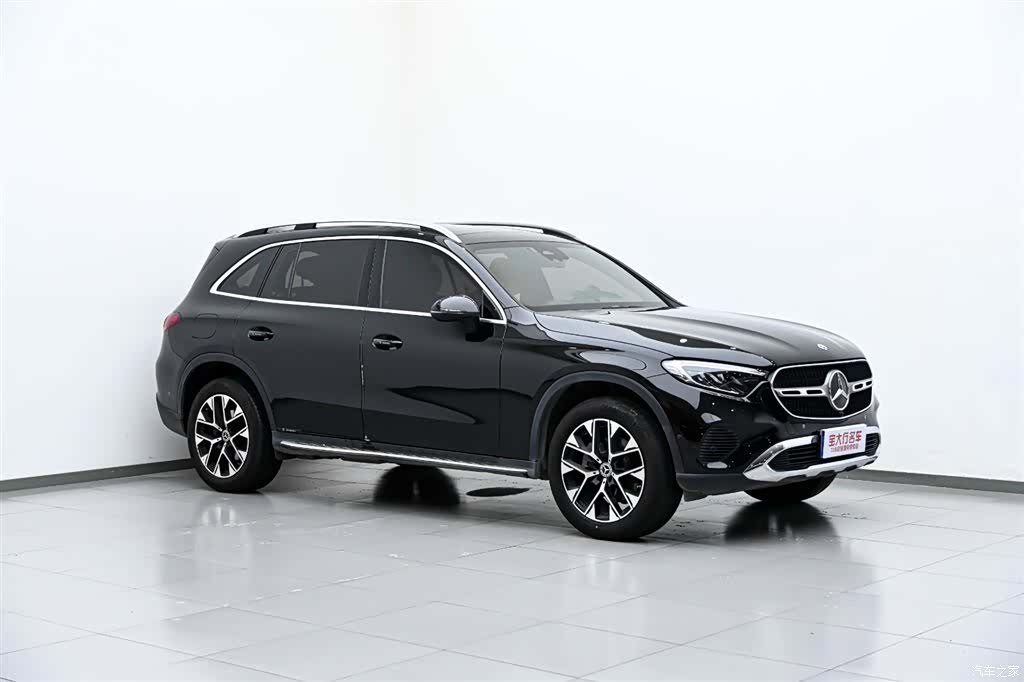 Mercedes-Benz GLC, 2023 4
