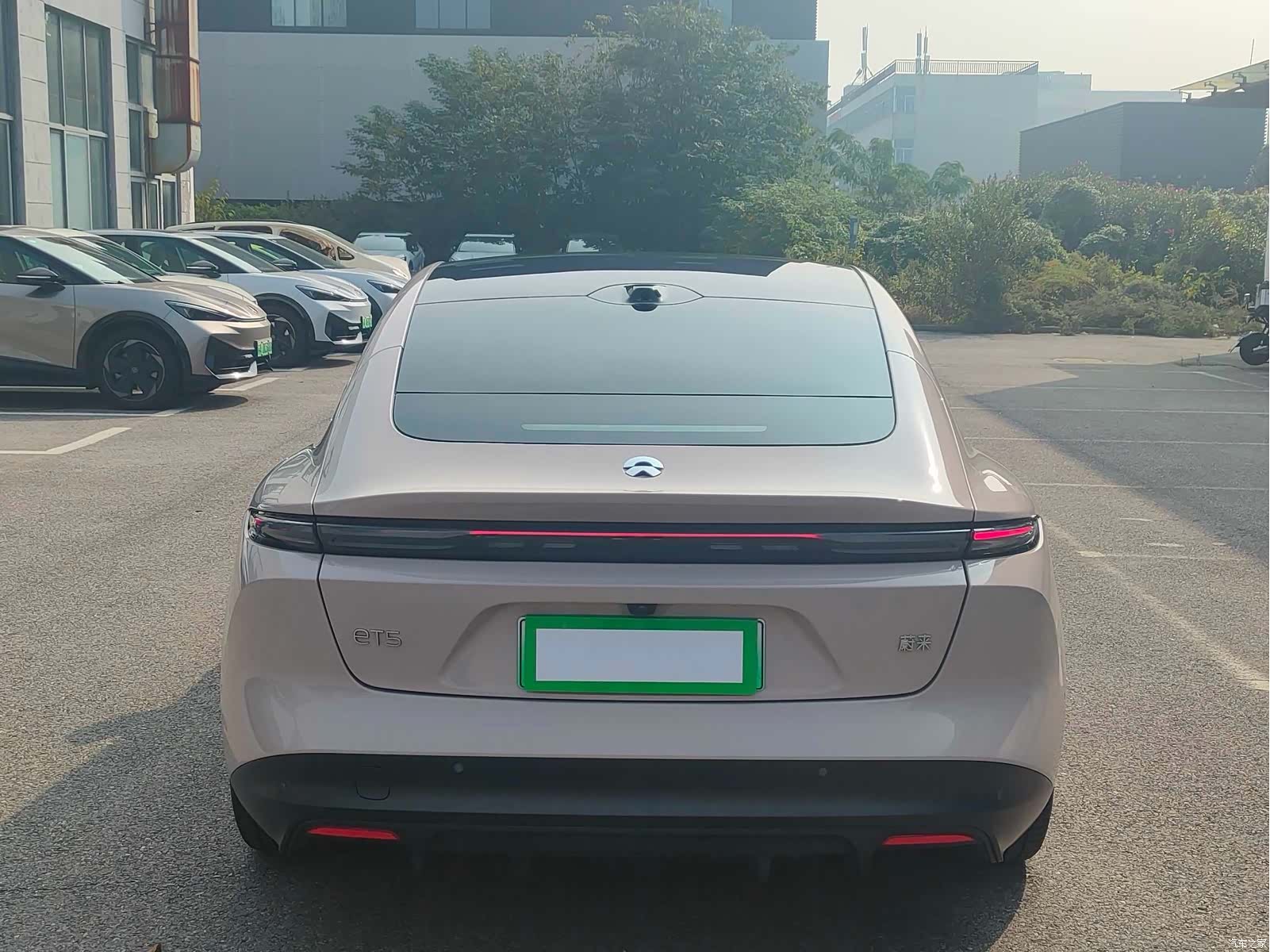NIO ET5, 2024 6