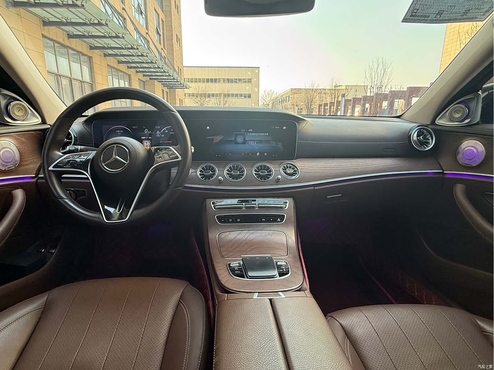 Mercedes-Benz E-Class, 2023 13
