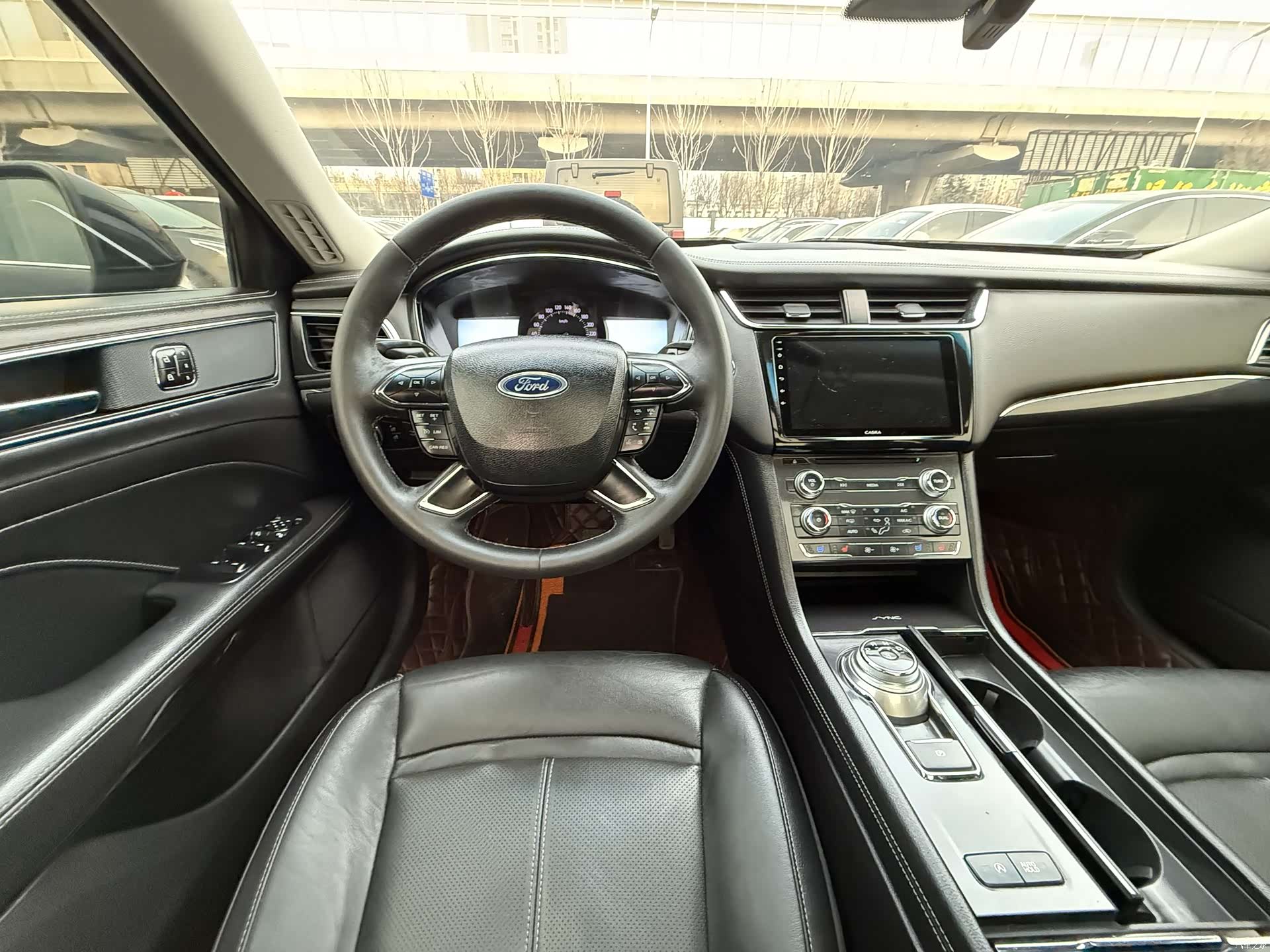 Ford Taurus, 2019 7