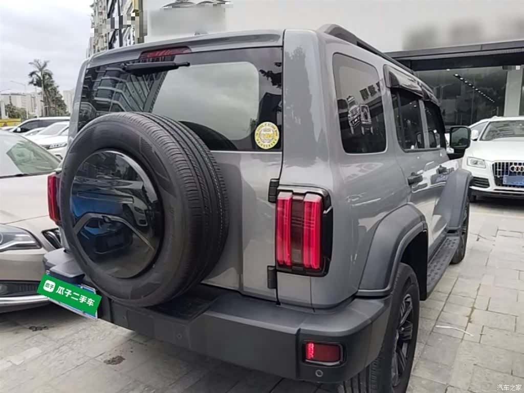 Tank 300, 2021 7