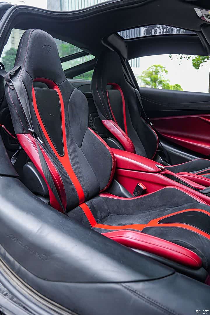 McLaren 720S, 2019 12
