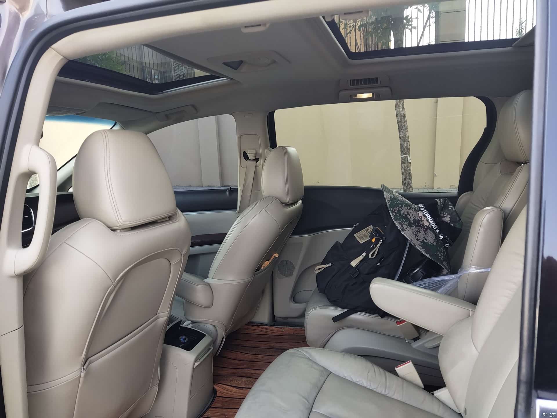 Buick GL8, 2015 все фото