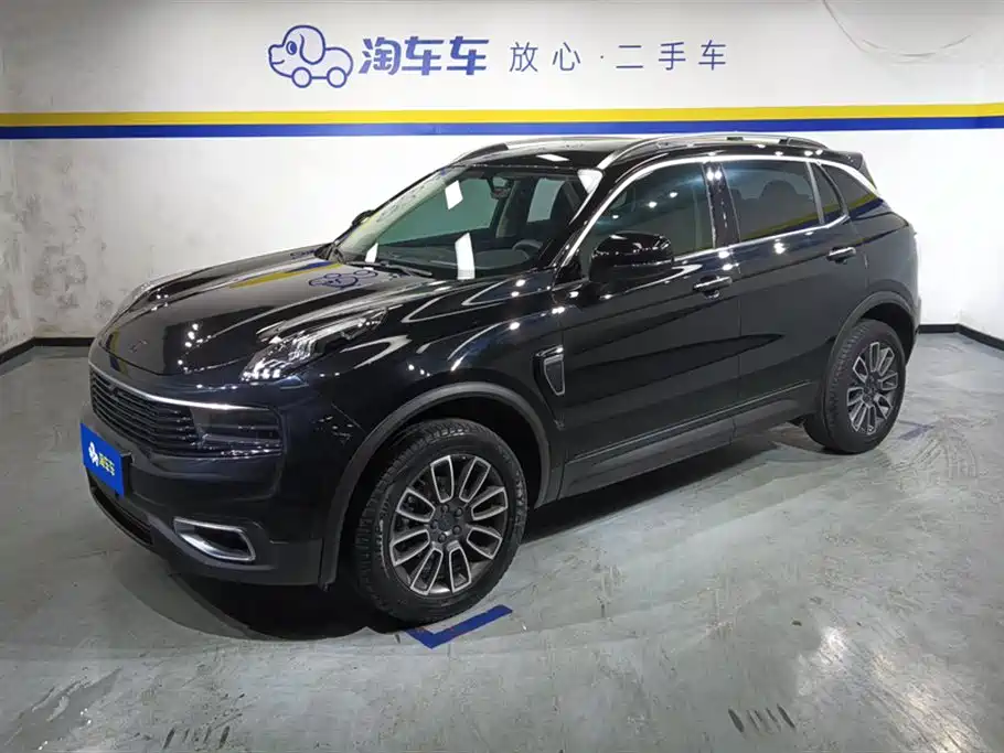 Lynk & Co 01