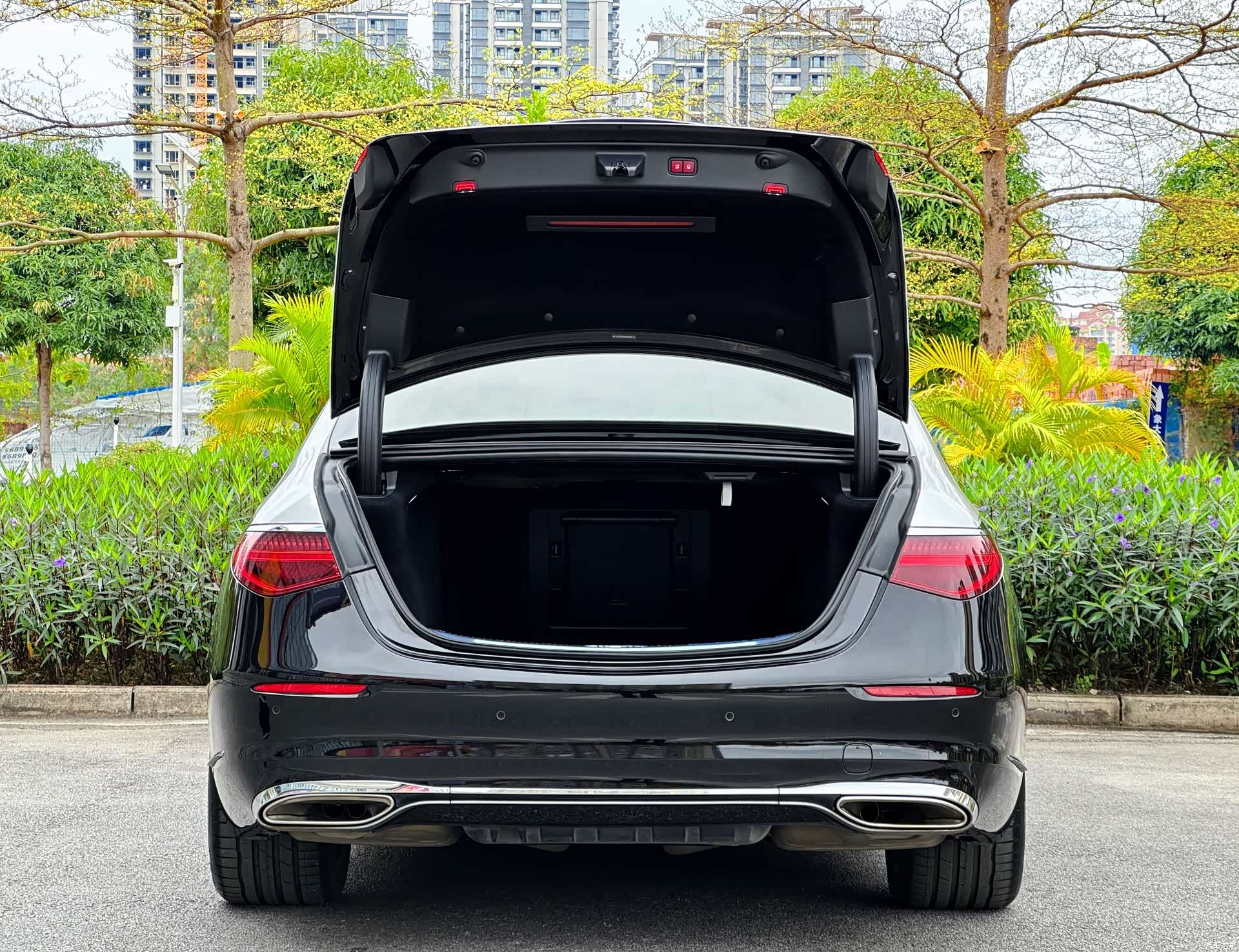 Mercedes-Benz S-Class, 2022 34