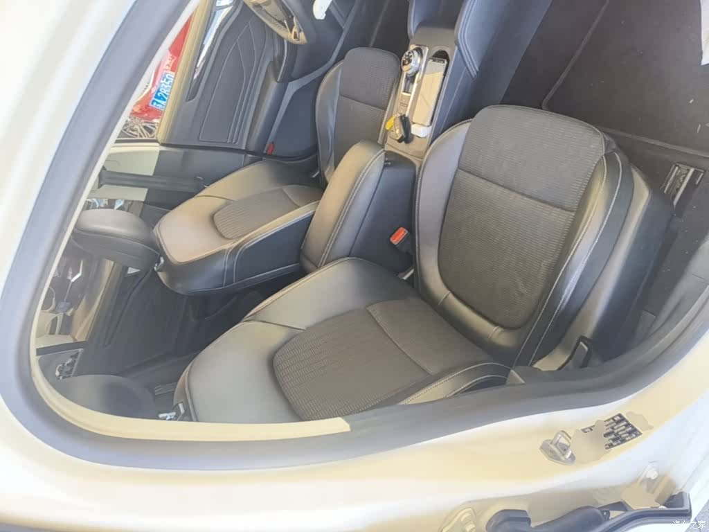 Ford Focus, 2022 25
