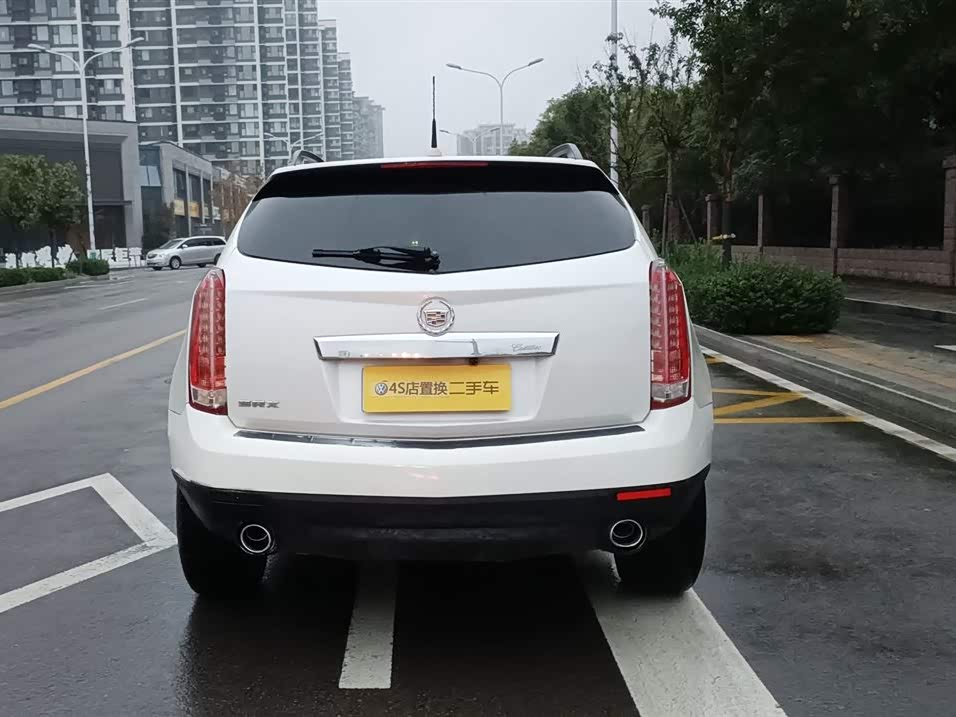 Cadillac SRX