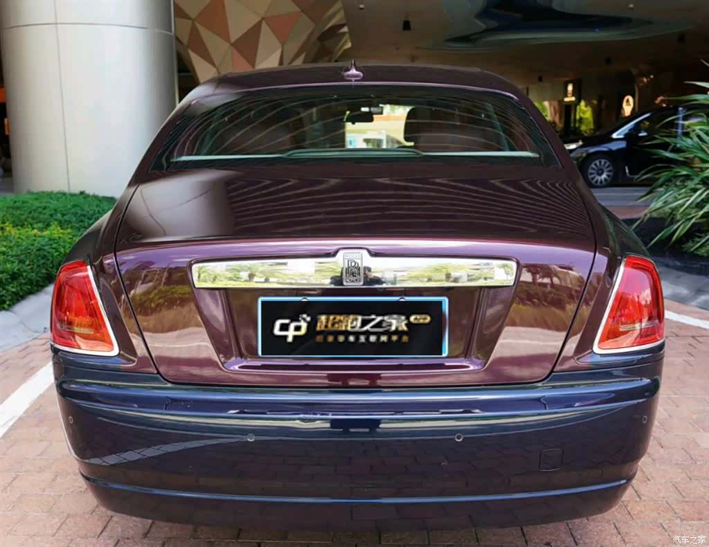 Rolls-Royce Ghost, 2018 9
