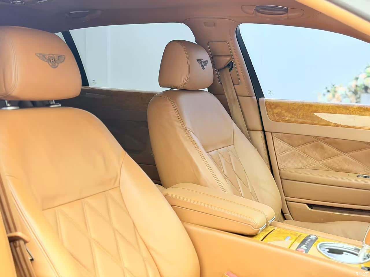 Bentley Flying Spur, 2009 14