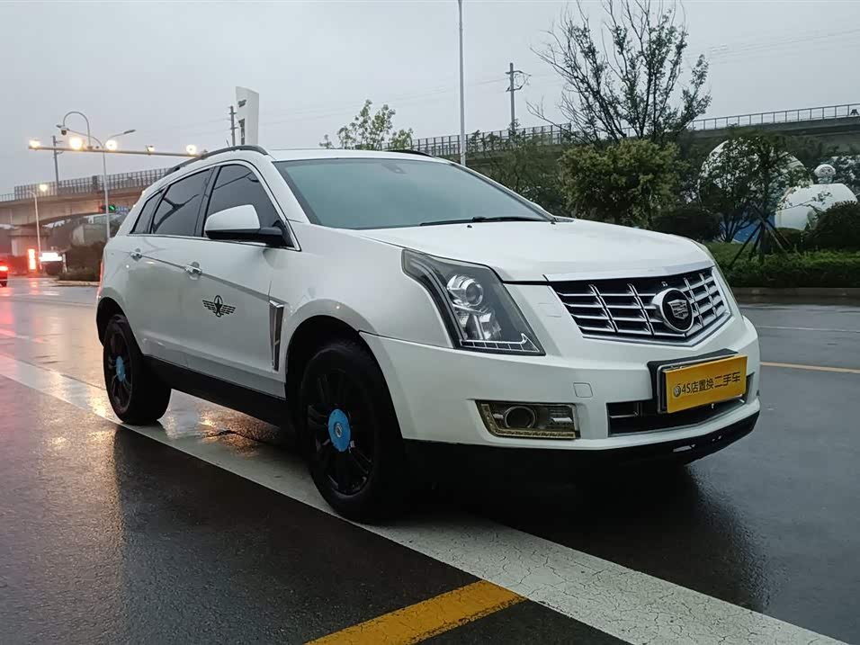 Cadillac SRX