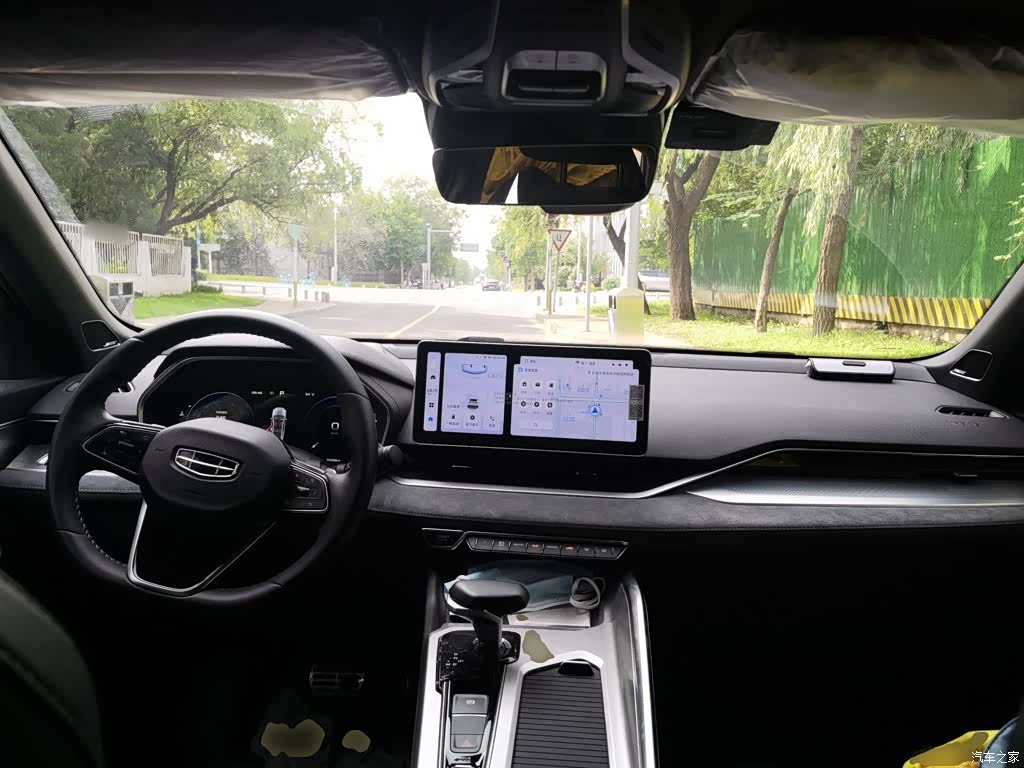 Geely Preface, 2022 все фото