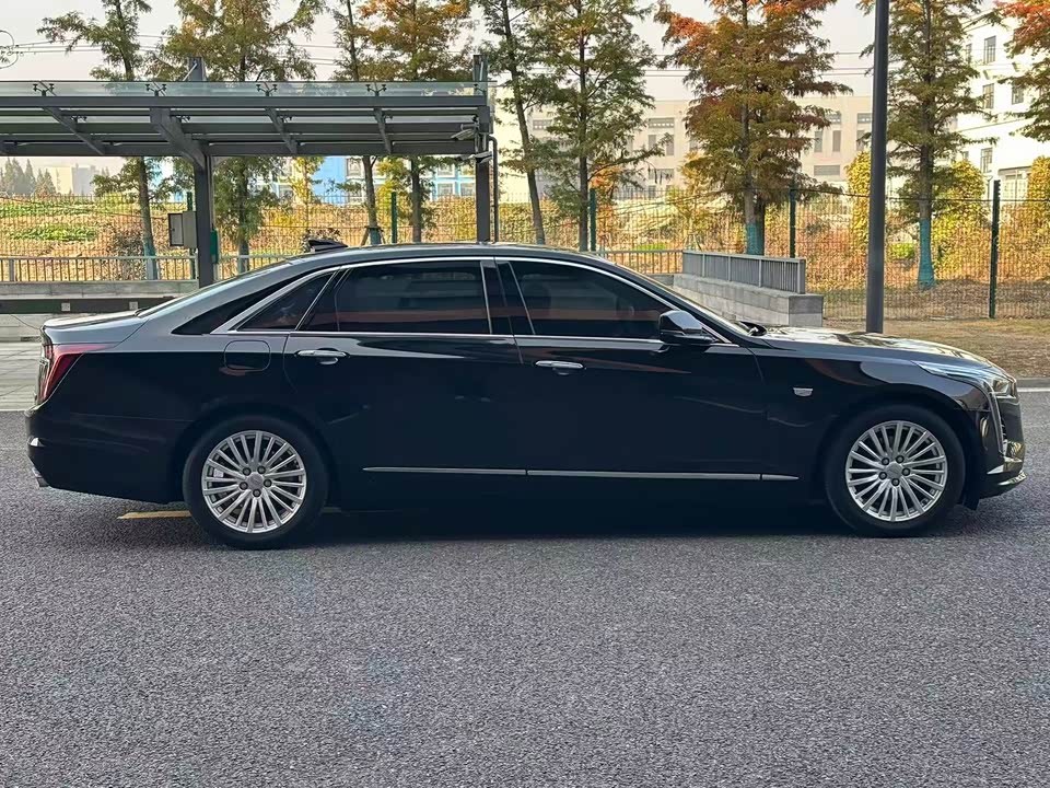 Cadillac CT6