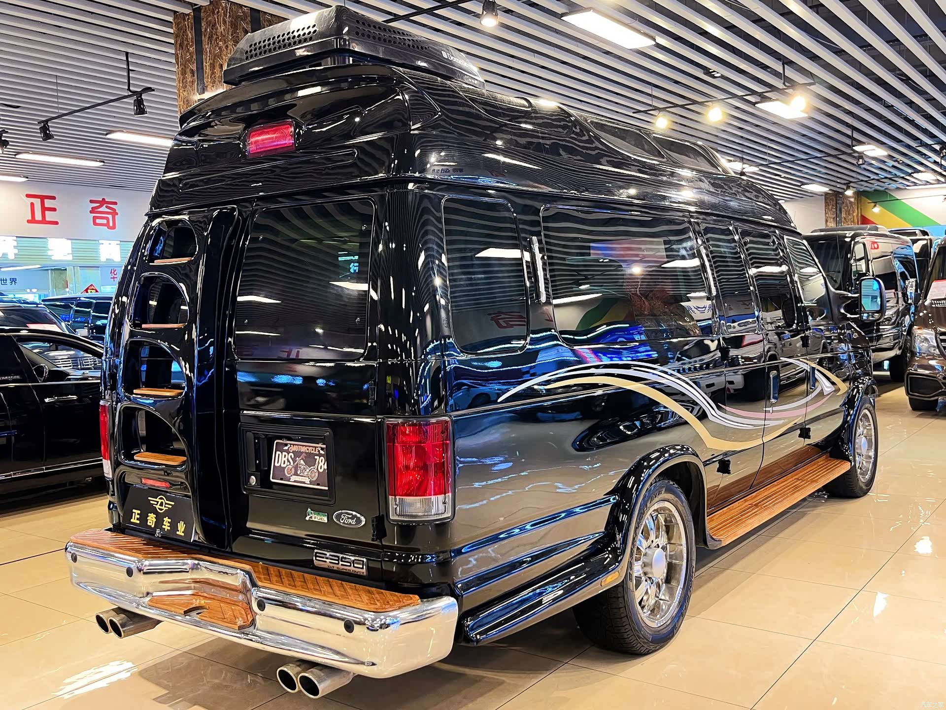 Ford E350, 2016 6