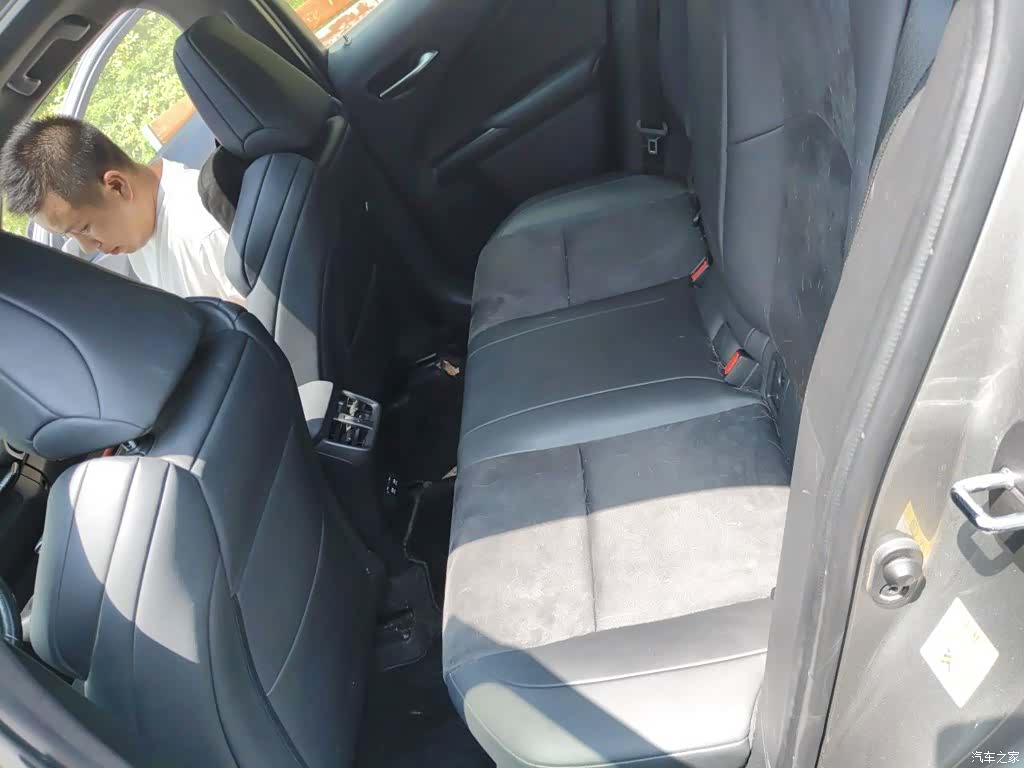Lexus UX, 2019 18