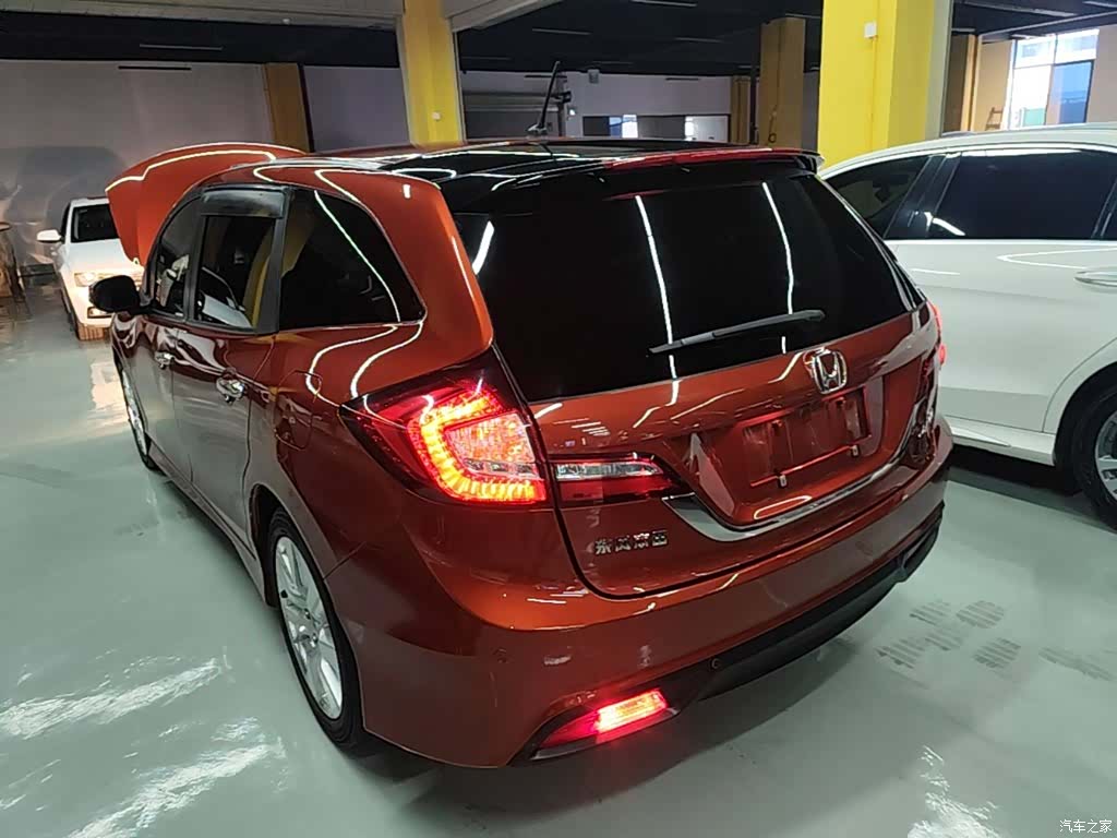 Honda Jade, 2016 все фото