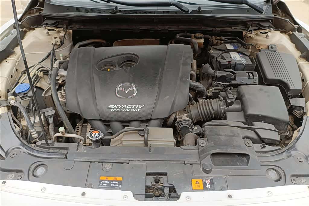 Mazda Atenza, 2017 10