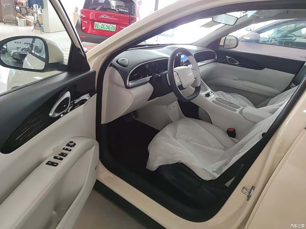 Geely Xingyuan, 2026 16
