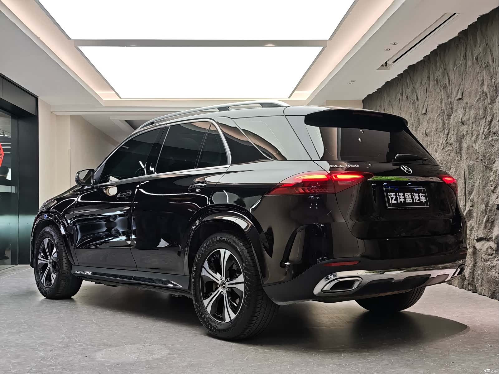 Mercedes-Benz GLE, 2024 12