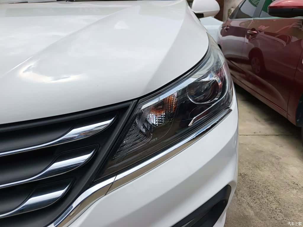 Wuling 310W, 2021 24