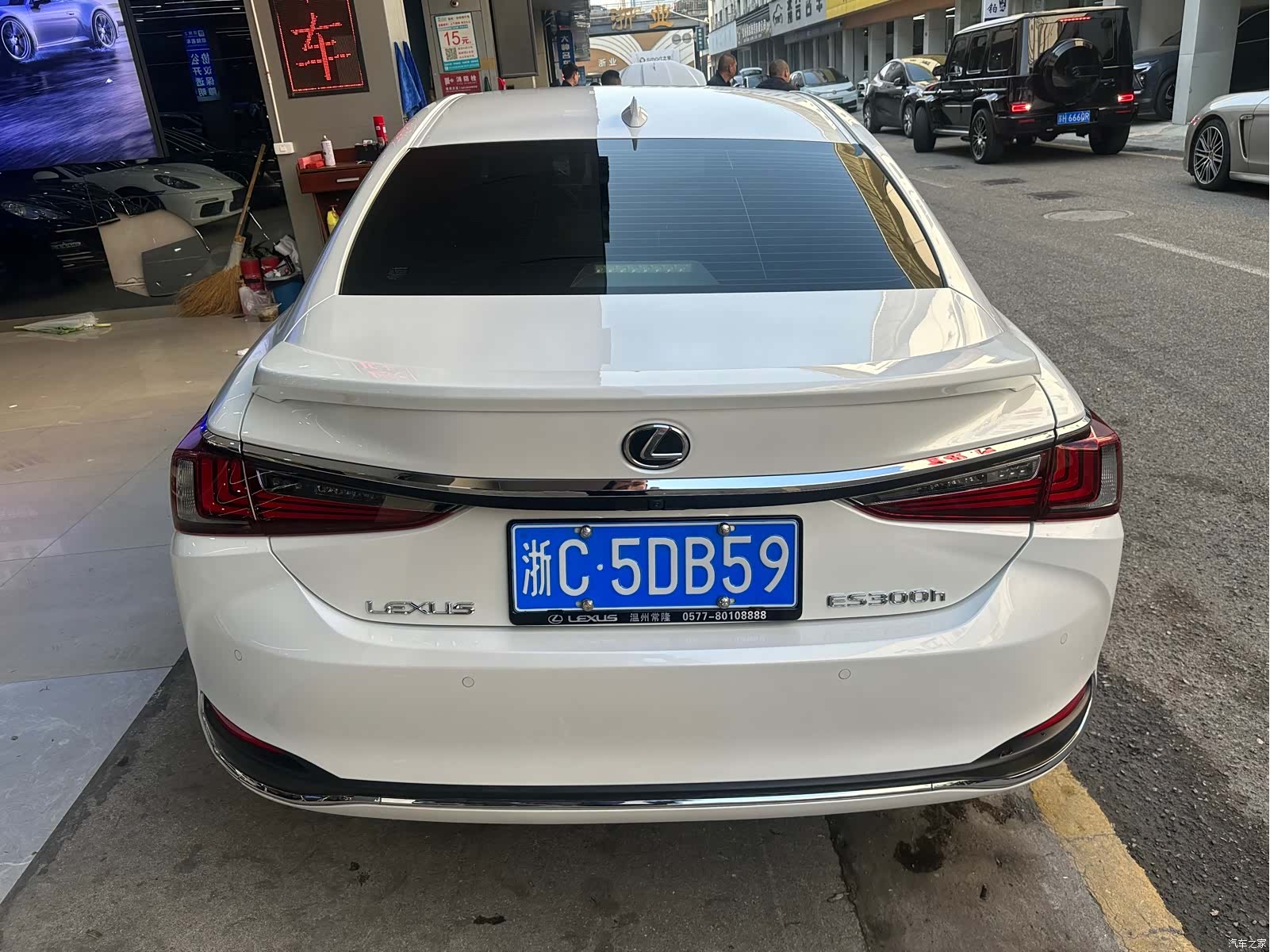Lexus ES, 2024 9