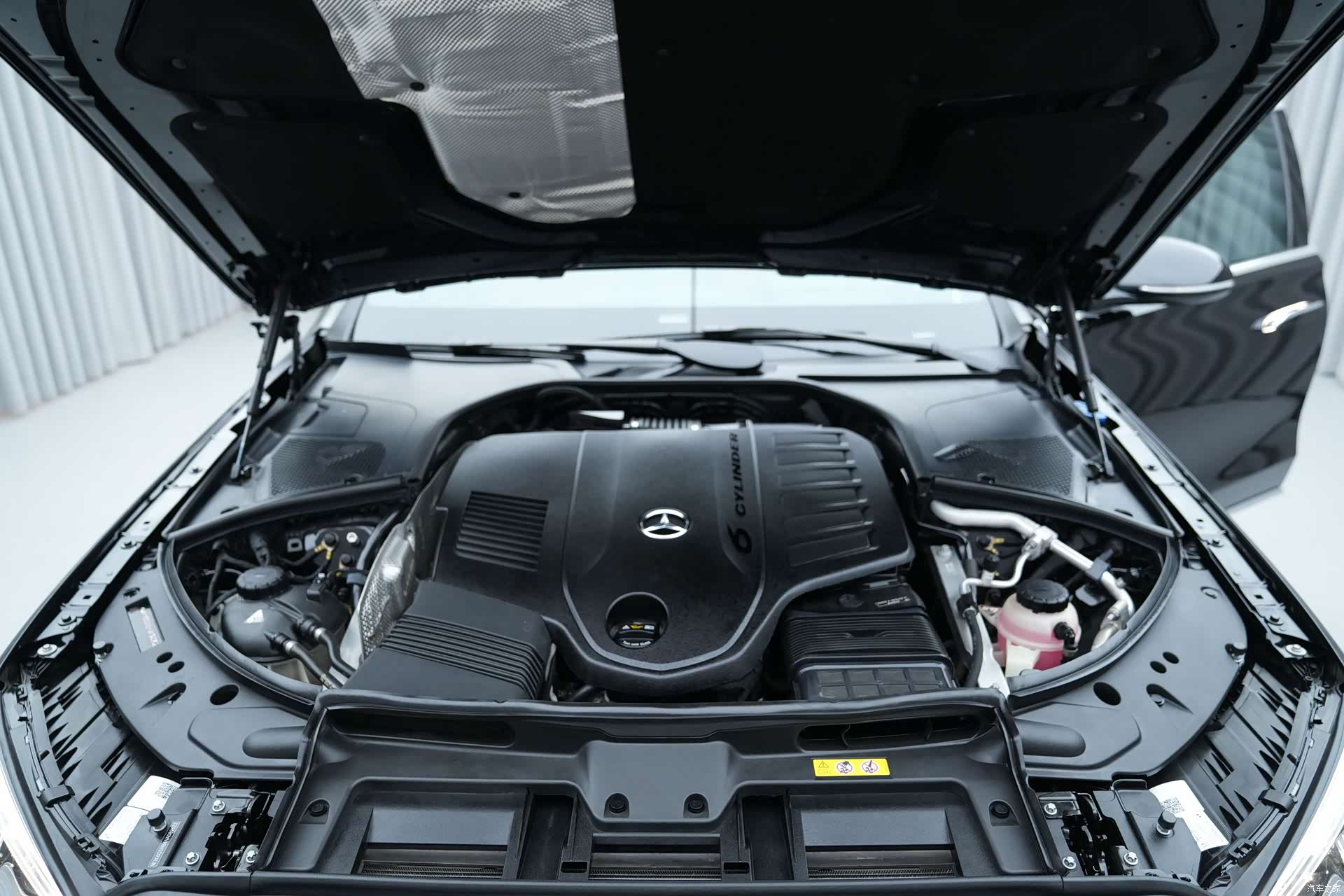Mercedes-Benz S-Class, 2022 20