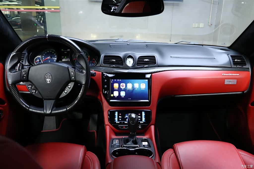 Maserati GranTurismo, 2018 18