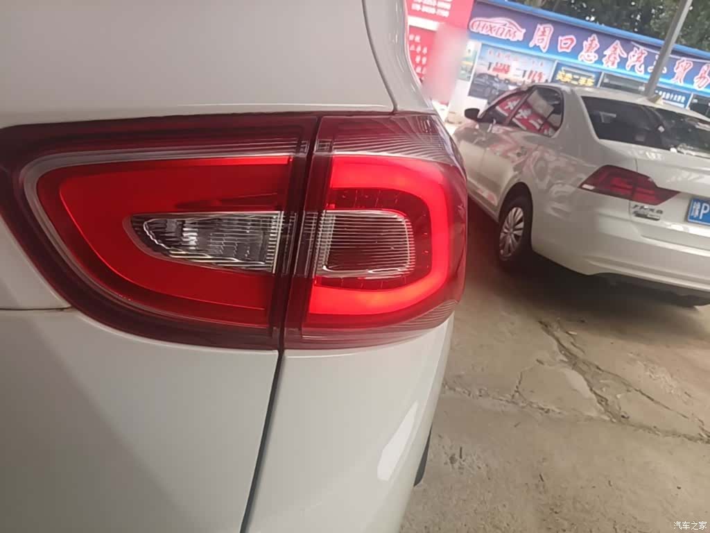 Wuling 510, 2017 8