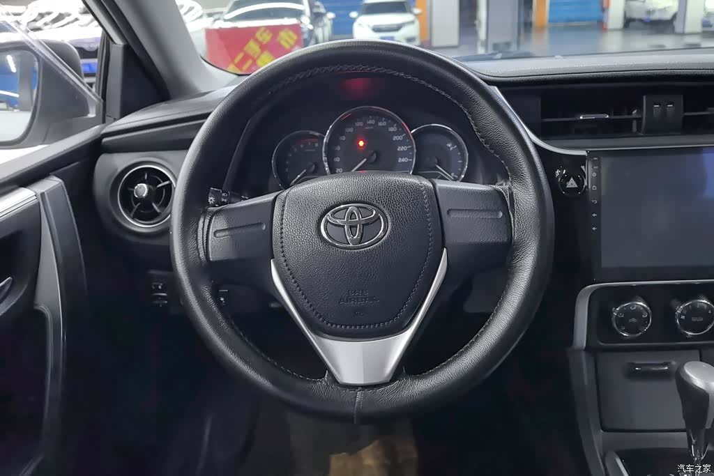 Toyota Corolla, 2017 15