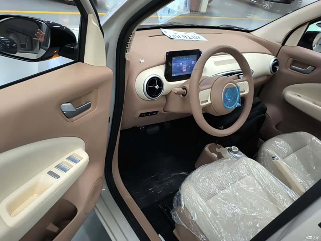 Wuling MINIEV, 2026 16