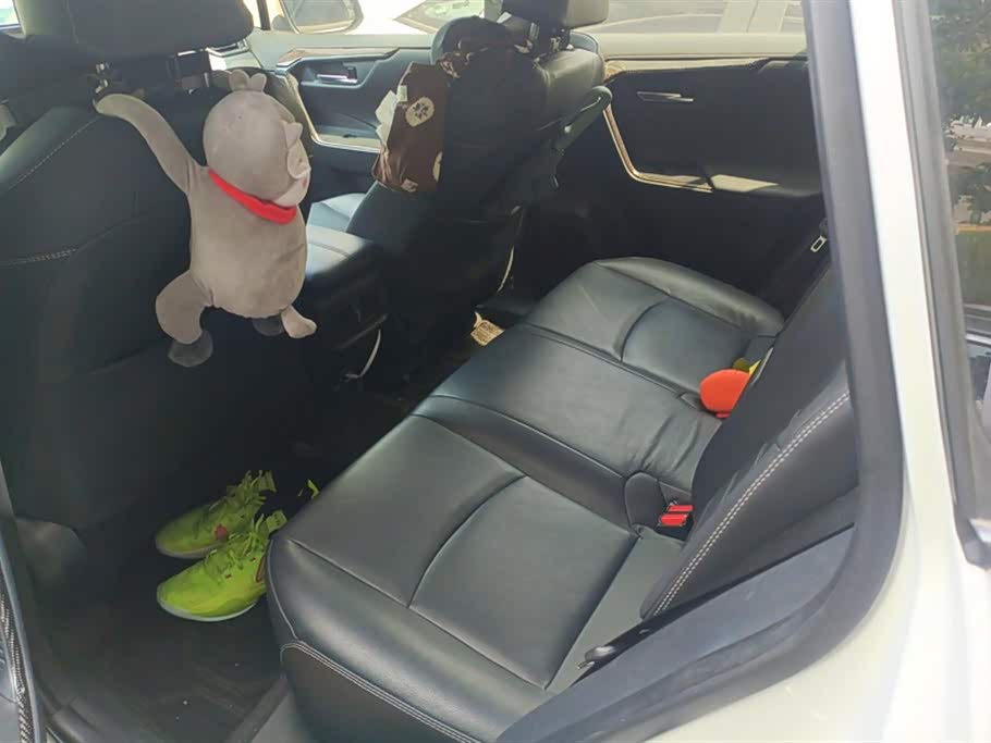 Toyota RAV4 Rongfang