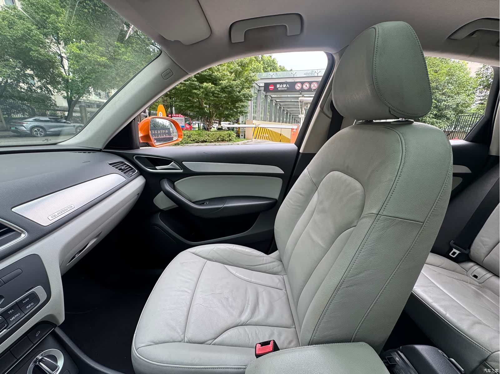 Audi Q3, 2013 22